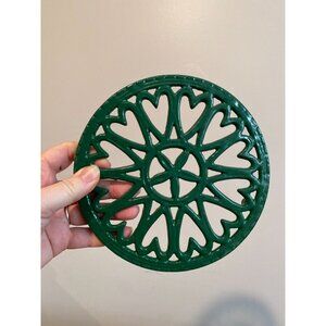 Vintage Green Enamel Cast Iron Trivet Minuteman Sunburst Design 7 Inch Round Dec